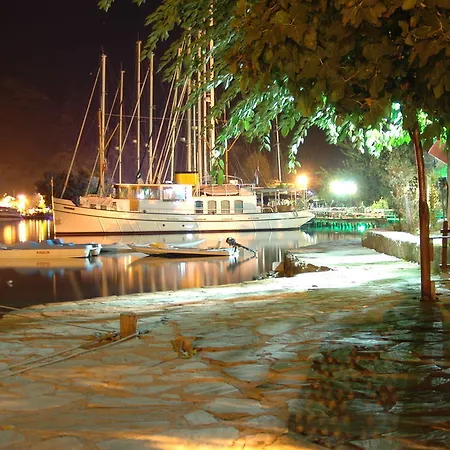 فندق مبيت وإفطار Tamara *